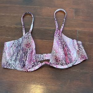 NWOT* Shade & Shore bikini top
